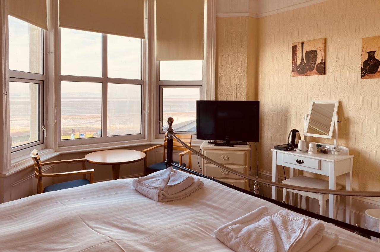 The Morecambe Bay Hotel Esterno foto